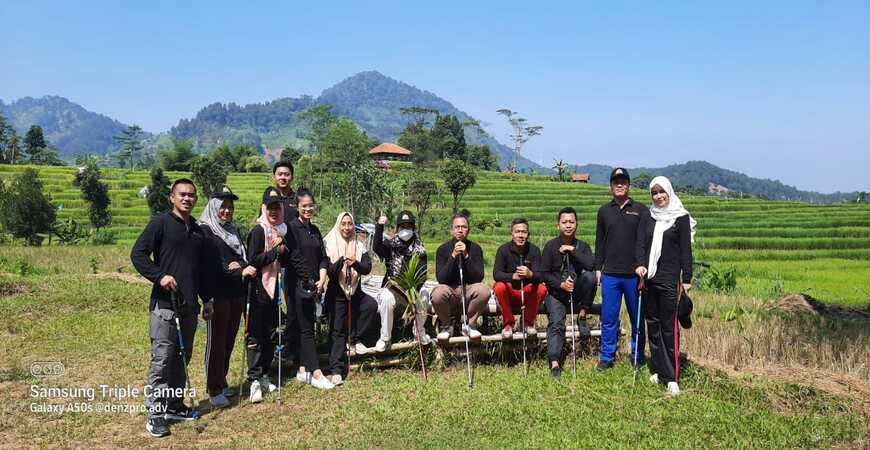 Paket Outbound Adventure Trekking Sentul Bogor