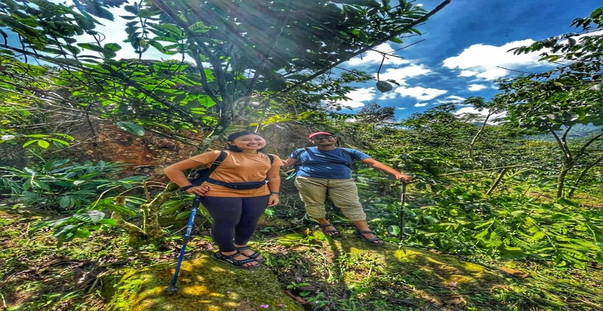 Paket Outbound Adventure Trekking Sentul Bogor