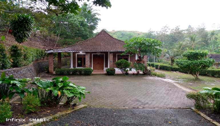 Villa Tarus Sukabumi
